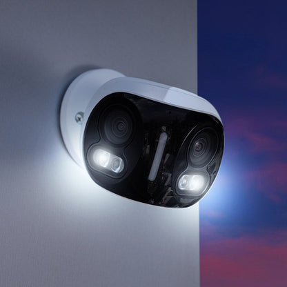 Lorex 4K Dual Lens Wi-Fi Security Camera with Smart Security Lighting - Open Box